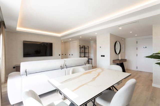 2 soverom Penthouse til salgs i Rodeo Alto - Guadaiza - La Campana, Marbella med garasje - € 890 000 (Ref: 9171888)