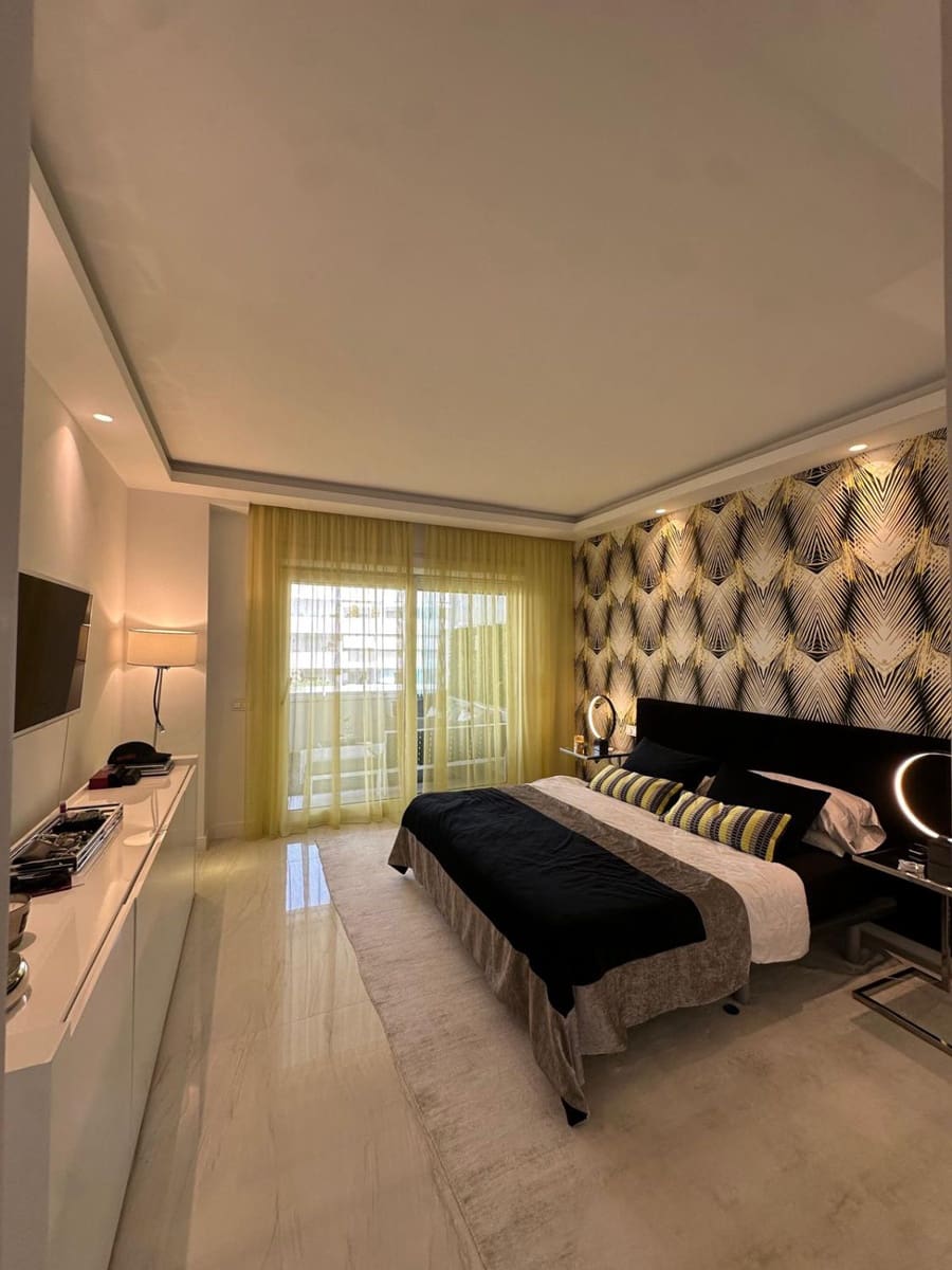 6 soveværelse Penthouse til leje i Puerto Banus - € 12.500 (Ref: 9187237)