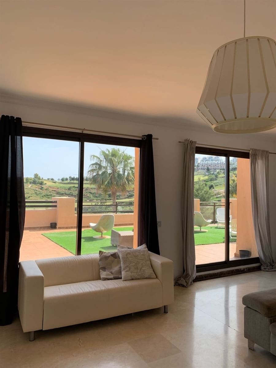 3 bedroom Penthouse for sale in La Cala de Mijas with garage - € 490,000 (Ref: 9187238)