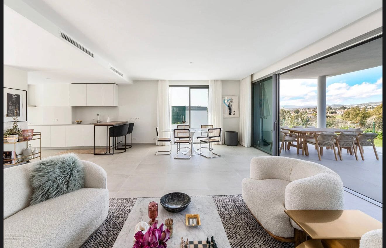 4 soveværelse Rækkehus til salg i San Pedro de Alcantara - € 1.295.000 (Ref: 9187240)