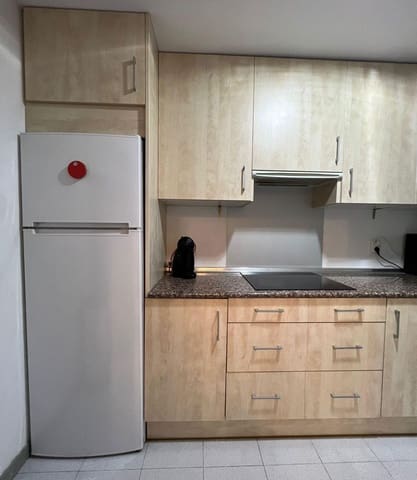 3 sovrum Radhus att hyra i Bel-Air, Estepona - 2 500 € (Ref: 9191392)