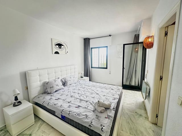 3 slaapkamer Rijtjeshuis te huur in Bel-Air, Estepona - € 2.600 (Ref: 9191392)