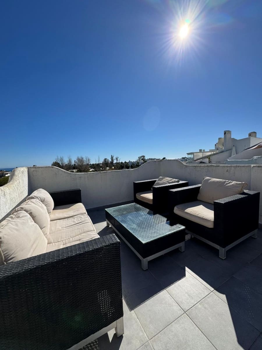 3 bedroom Terraced Villa for rent in Bel-Air - € 2,500 (Ref: 9191392)