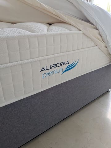 Adosado de 3 habitaciones en Bel-Air, Estepona en alquiler - 2.500 € (Ref: 9191392)