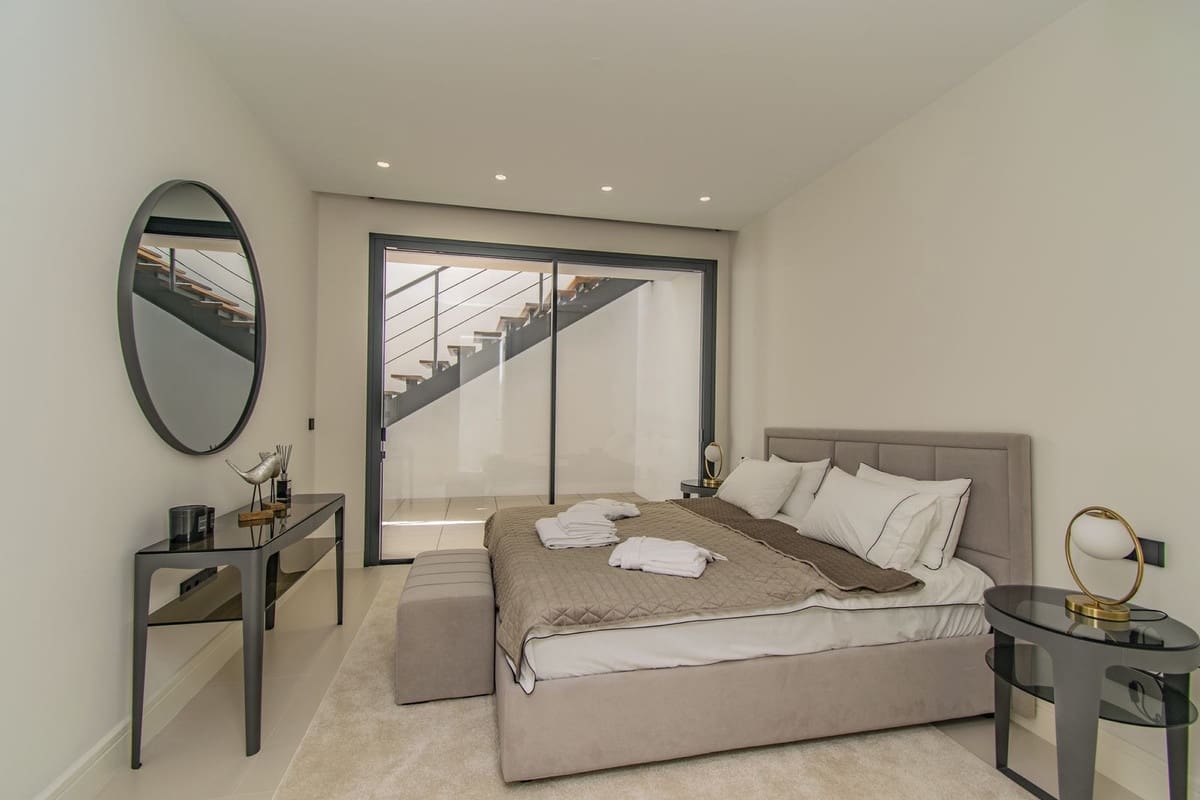 4 soverom Villa til salgs i Golden Mile med garasje - € 3 500 000 (Ref: 9208681)