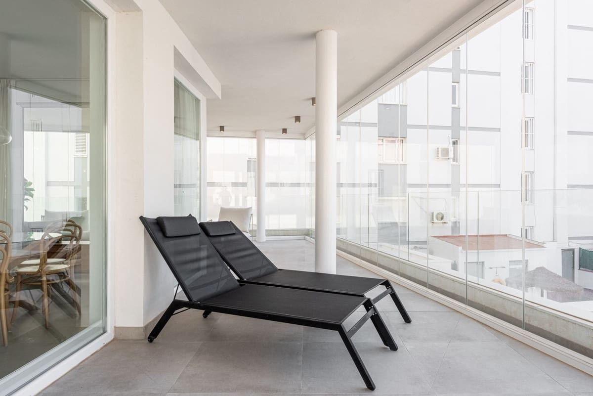 Apartamento de 2 habitaciones en Fuengirola en venta con garaje - 479.000 € (Ref: 9335455)