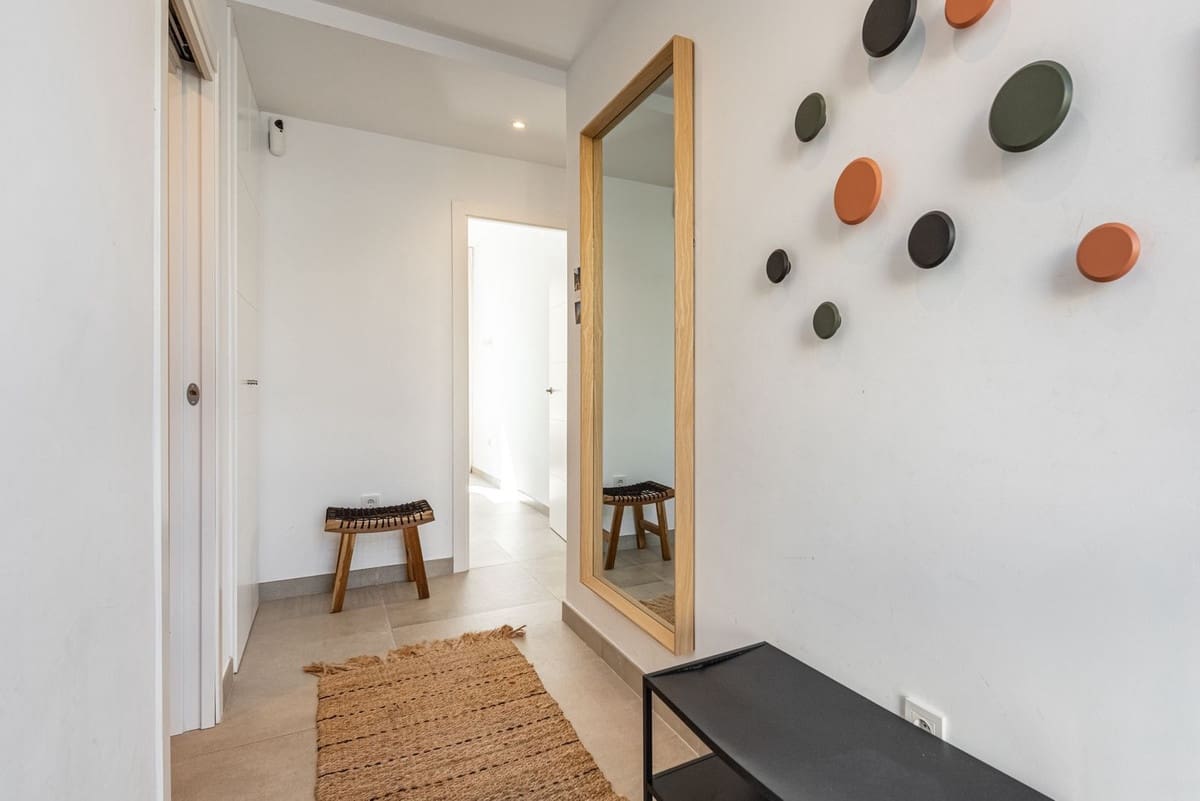 Apartamento de 2 habitaciones en Fuengirola en venta con garaje - 479.000 € (Ref: 9335455)