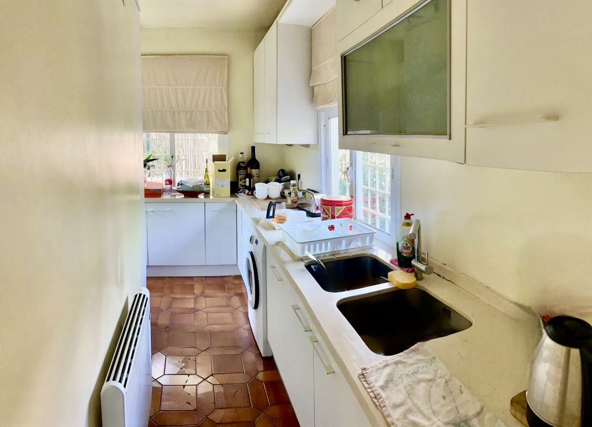 3 soveværelse Villa til salg i San Pedro de Alcantara - € 1.250.000 (Ref: 9335456)