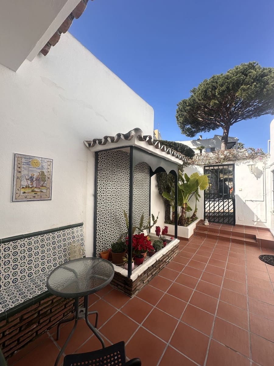 4 soverom Rekkehus til salgs i Marbella - € 850 000 (Ref: 9335457)