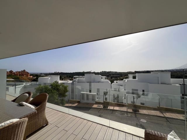 3 soveværelse Rækkehus til salg i Cancelada, Estepona med garage - € 650.000 (Ref: 9335459)