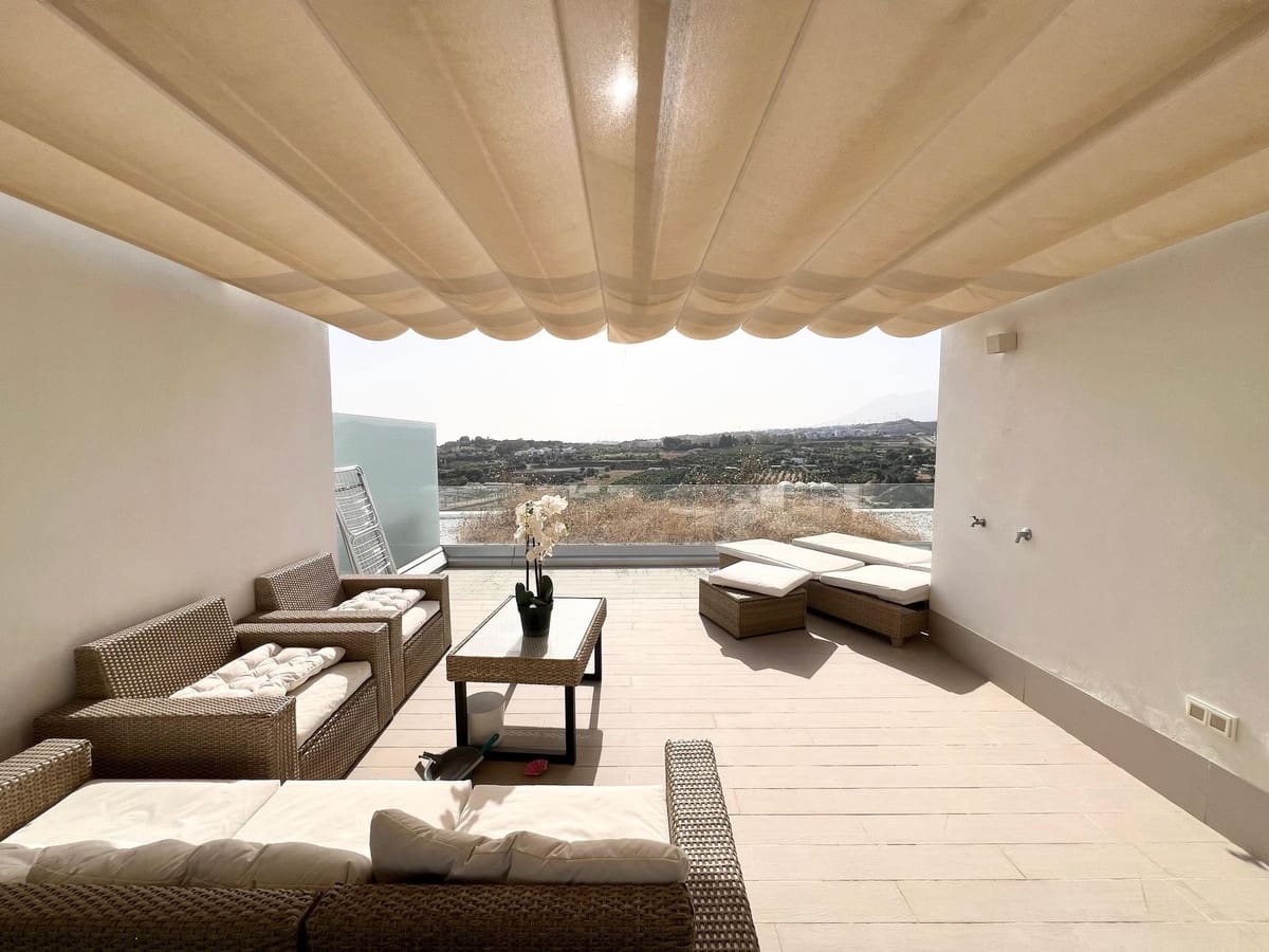 3 soveværelse Rækkehus til salg i Cancelada med garage - € 650.000 (Ref: 9335459)