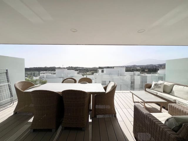 3 soverom Rekkehus til leie i Cancelada, Estepona med garasje - € 3 500 (Ref: 9335460)