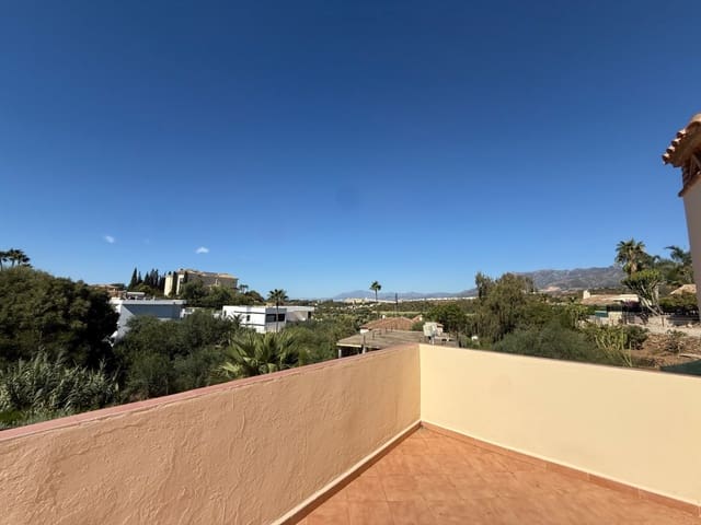 4 camera da letto Villa da affittare in Las Chapas, Marbella - 5.000 € (Rif: 9341581)