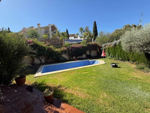 4 camera da letto Villa da affittare in Las Chapas, Marbella - 5.000 € (Rif: 9341581)