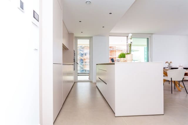 3 quarto Apartamento para venda em El Higuerón, Fuengirola com garagem - 765 000 € (Ref: 9341582)