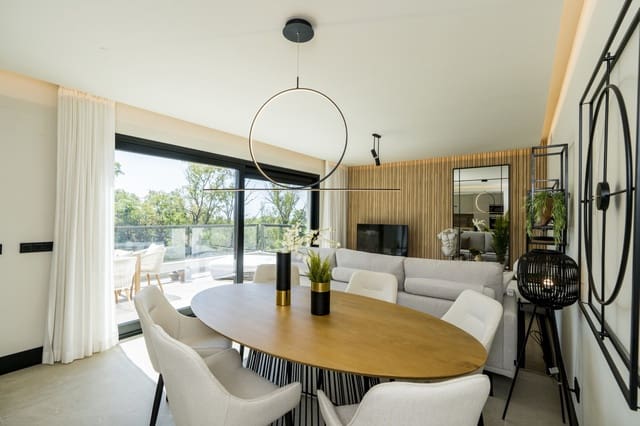 Apartamento de 3 habitaciones en Los Naranjos, Marbella en venta - 950.000 € (Ref: 9341583)