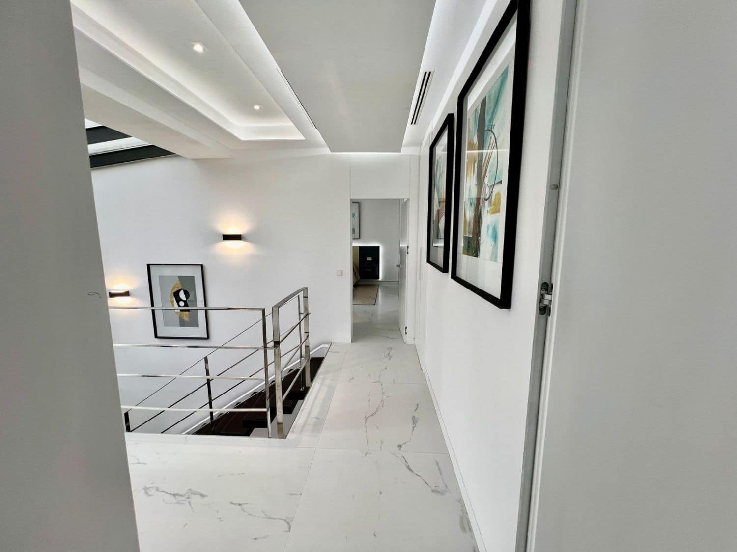 4 bedroom Villa for rent in Golden Mile - € 14,000 (Ref: 9349131)