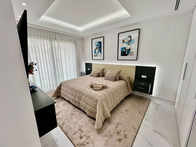 4 sypialnia Willa do wynajęcia w Lomas De Marbella, Marbella - 14 000 € (Ref: 9349131)