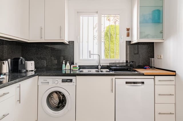 4 sypialnia Willa do wynajęcia w Golden Mile, Marbella - 5 800 € (Ref: 9383214)