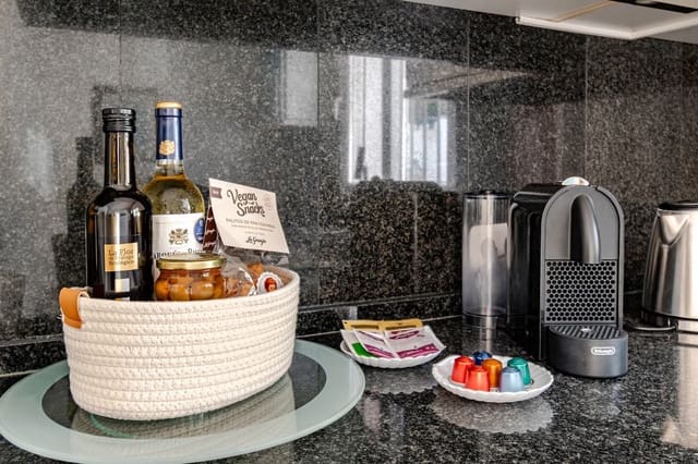 4 sypialnia Willa do wynajęcia w Golden Mile, Marbella - 5 800 € (Ref: 9383214)