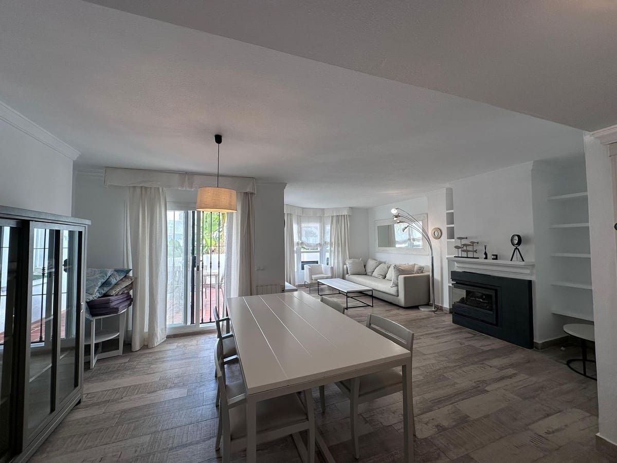 3 Zimmer Apartment zu vermieten in Nueva Andalucia - 2.850 € (Ref: 9396541)