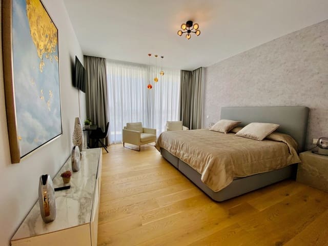 4 camera da letto Villa da affittare in Río Real, Marbella - 10.000 € (Rif: 9413767)