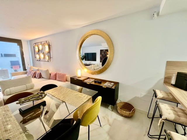 3 sypialnia Dom szeregowy do wynajęcia w La Dama de Noche - La Alzambra, Marbella z garażem - 3 600 € (Ref: 9436940)