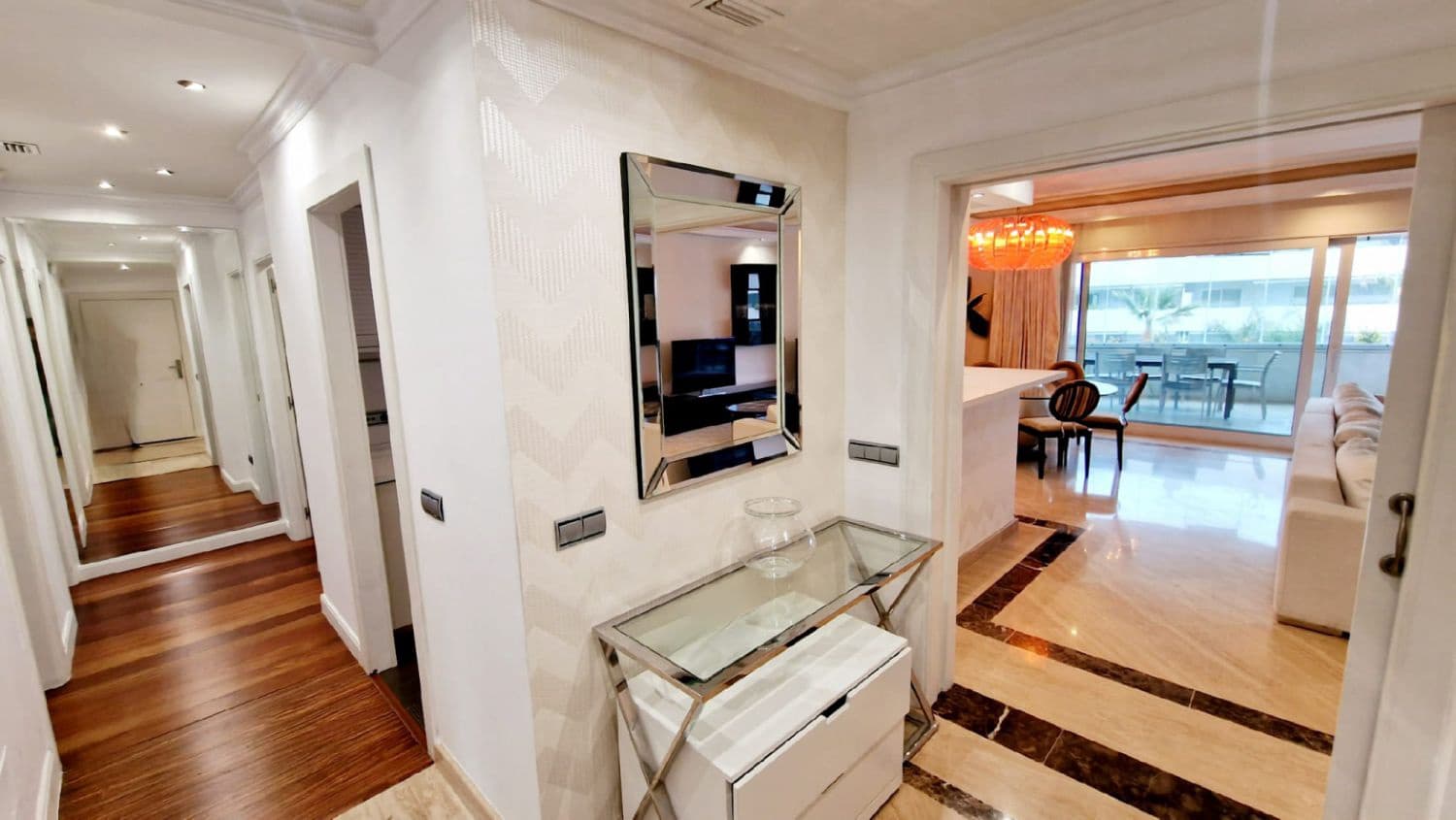 3 makuuhuone Huoneisto vuokrattavana paikassa Marbella mukana 
autotalli - 4 000 € (Ref: 9530127)