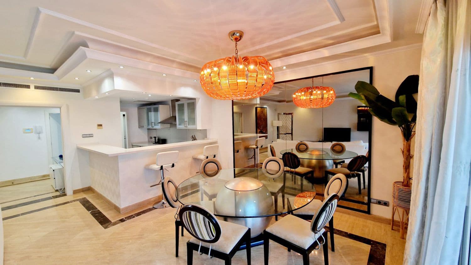 3 makuuhuone Huoneisto vuokrattavana paikassa Marbella mukana 
autotalli - 4 000 € (Ref: 9530127)