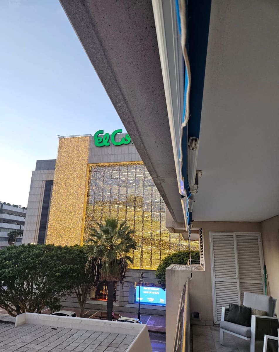 2 slaapkamer Appartement te koop in Puerto Banus met garage - € 610.000 (Ref: 9568216)