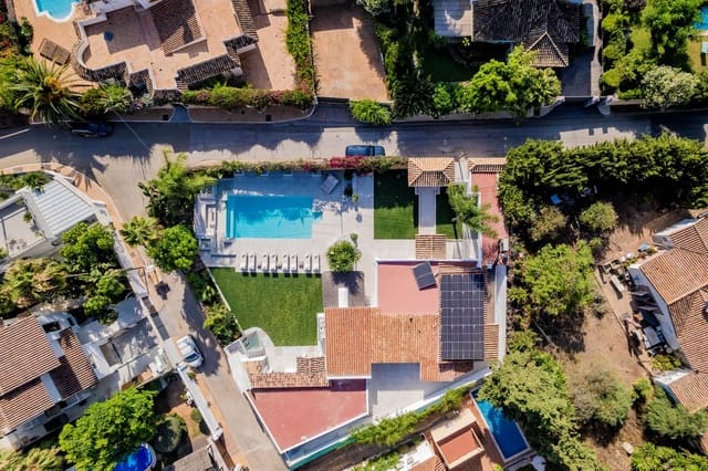 6 soveværelse Villa til leje i Nagüeles Alto, Marbella med garage - € 25.000 (Ref: 9568217)