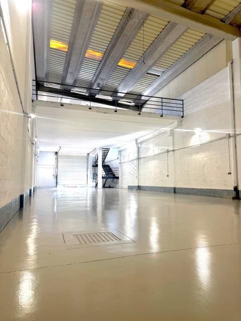 2 soveværelse Virksomhed til leje i Nueva Andalucia - € 4.500 (Ref: 9627463)