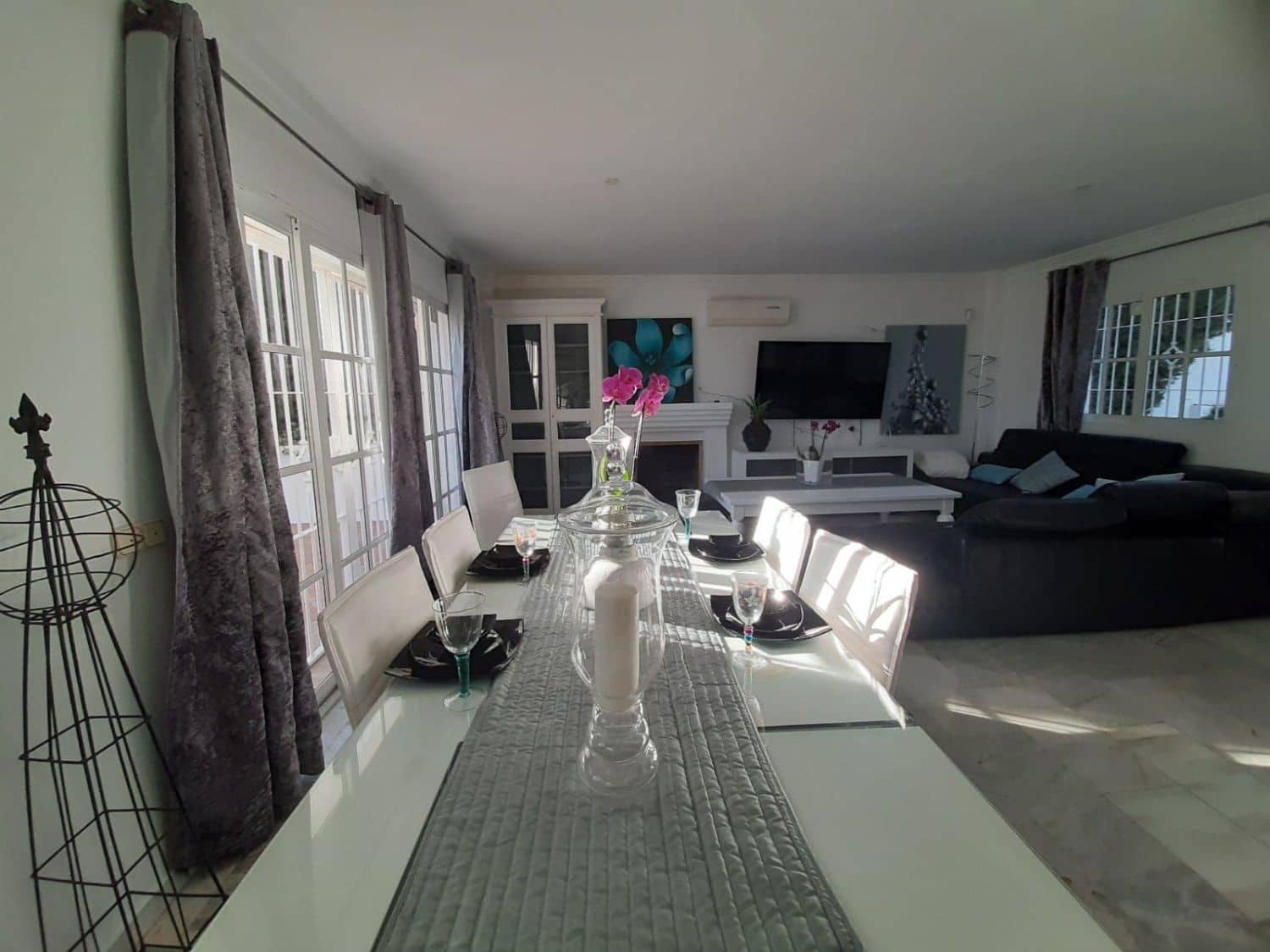 6 sypialnia Willa do wynajęcia w El Velerin - 5 500 € (Ref: 9655760)