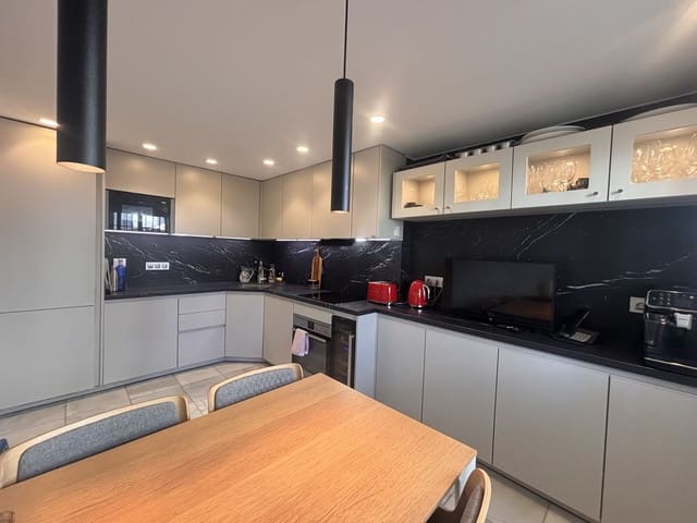 4 sovrum Radhus att hyra i Lomas De Marbella, Marbella med garage - 5 000 € (Ref: 9683404)