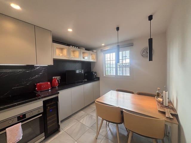 4 sovrum Radhus att hyra i Lomas De Marbella, Marbella med garage - 5 000 € (Ref: 9683404)