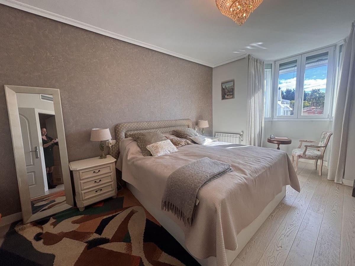 4 sovrum Radhus att hyra i Golden Mile med garage - 5 000 € (Ref: 9683404)