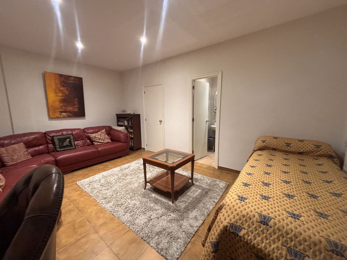 4 sovrum Radhus att hyra i Golden Mile med garage - 5 000 € (Ref: 9683404)