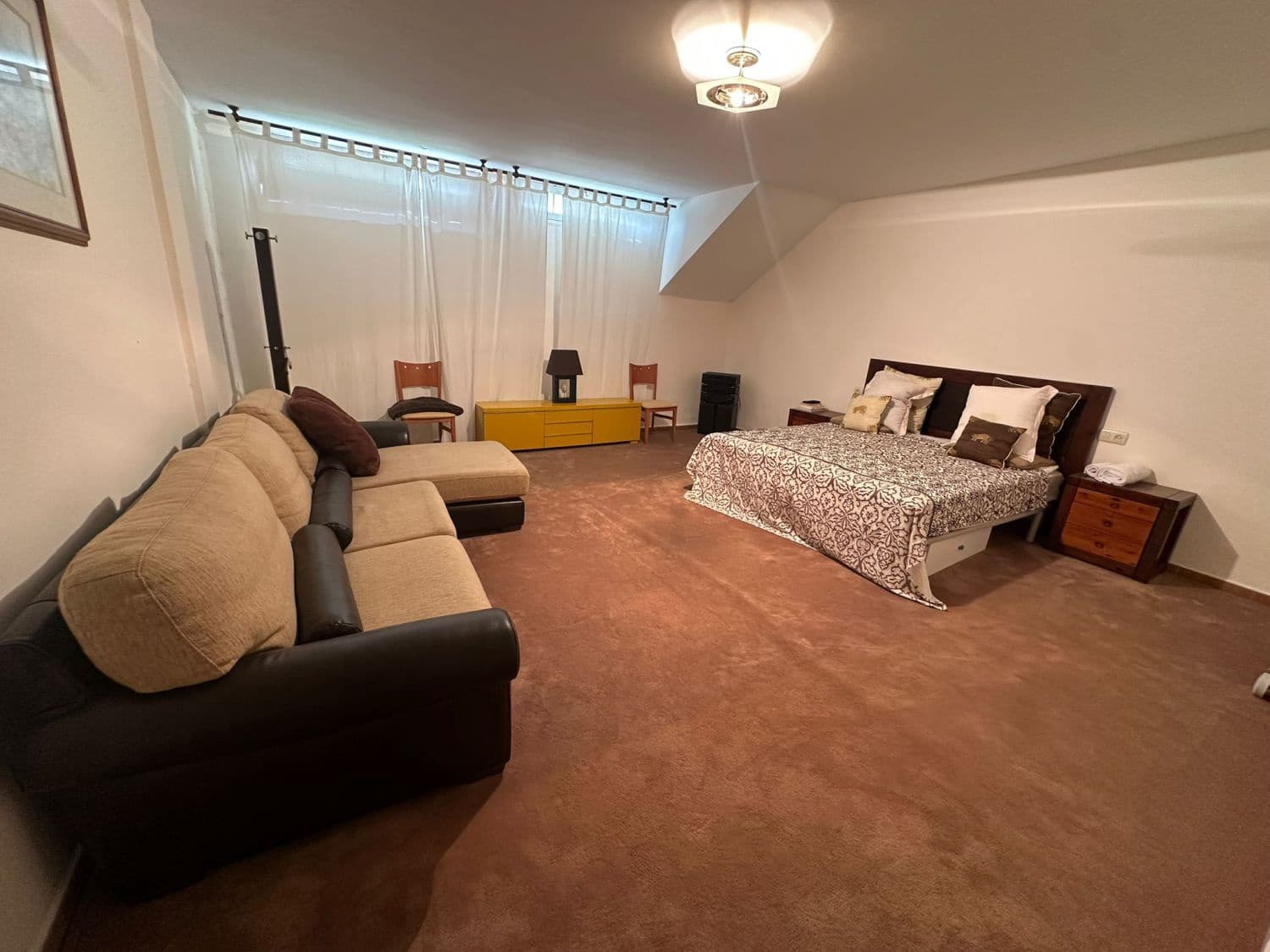 3 camera da letto Villetta a Schiera da affittare in Golden Mile con garage - 3.000 € (Rif: 9683405)