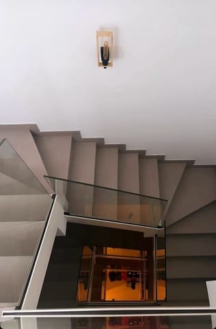 4 quarto Moradia em Banda para arrendar em Guadalobón, Estepona com garagem - 5 000 € (Ref: 9686197)