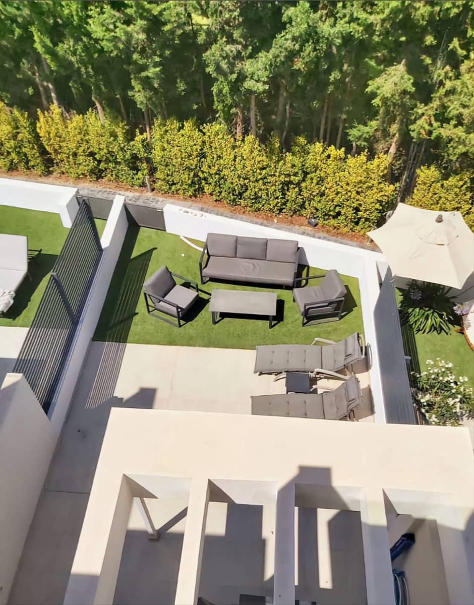 4 quarto Moradia em Banda para arrendar em Estepona com garagem - 5 000 € (Ref: 9686197)