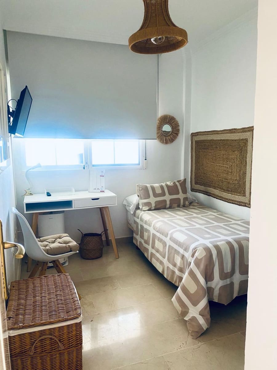 3 sovrum Lägenhet att hyra i Marbella - 3 000 € (Ref: 9690309)