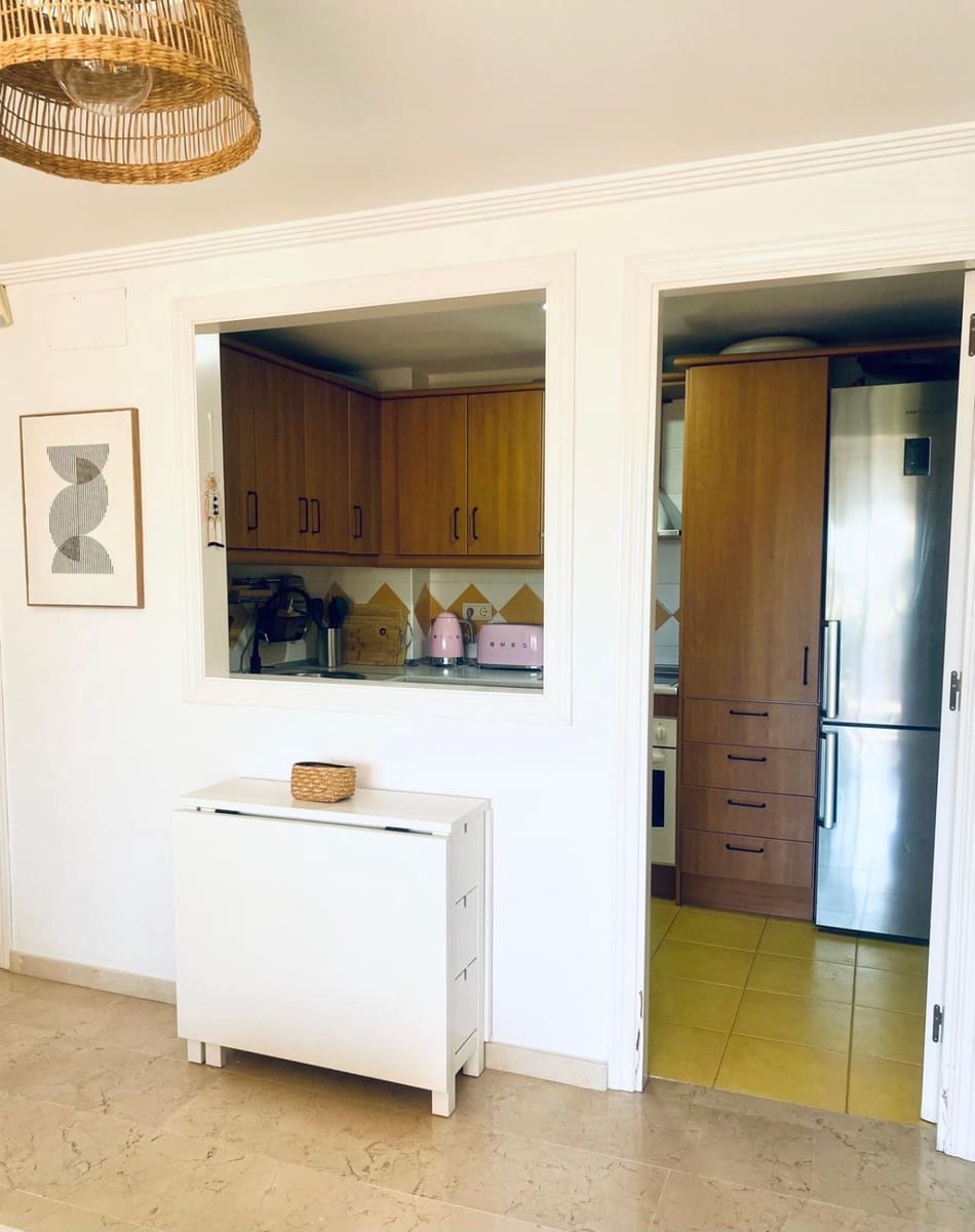 3 sovrum Lägenhet att hyra i Marbella - 3 000 € (Ref: 9690309)