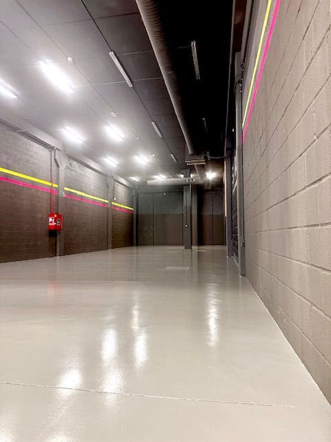 2 sypialnia Biznes do wynajęcia w Nueva Andalucia - 3 800 € (Ref: 9763576)