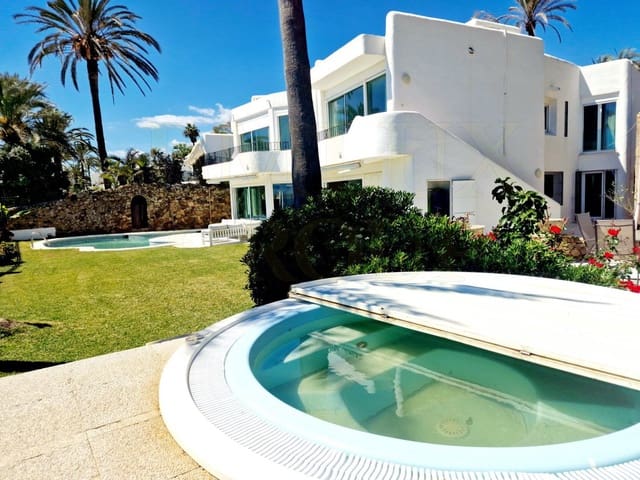 5 Zimmer Villa zu vermieten in Lomas De Marbella, Marbella mit Pool Garage - 12.500 € (Ref: 9804155)