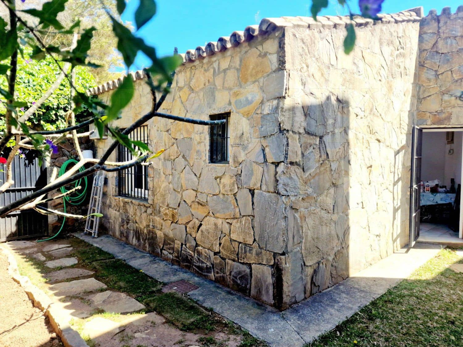 5 Zimmer Villa zu vermieten in Golden Mile mit Pool Garage - 12.500 € (Ref: 9804155)