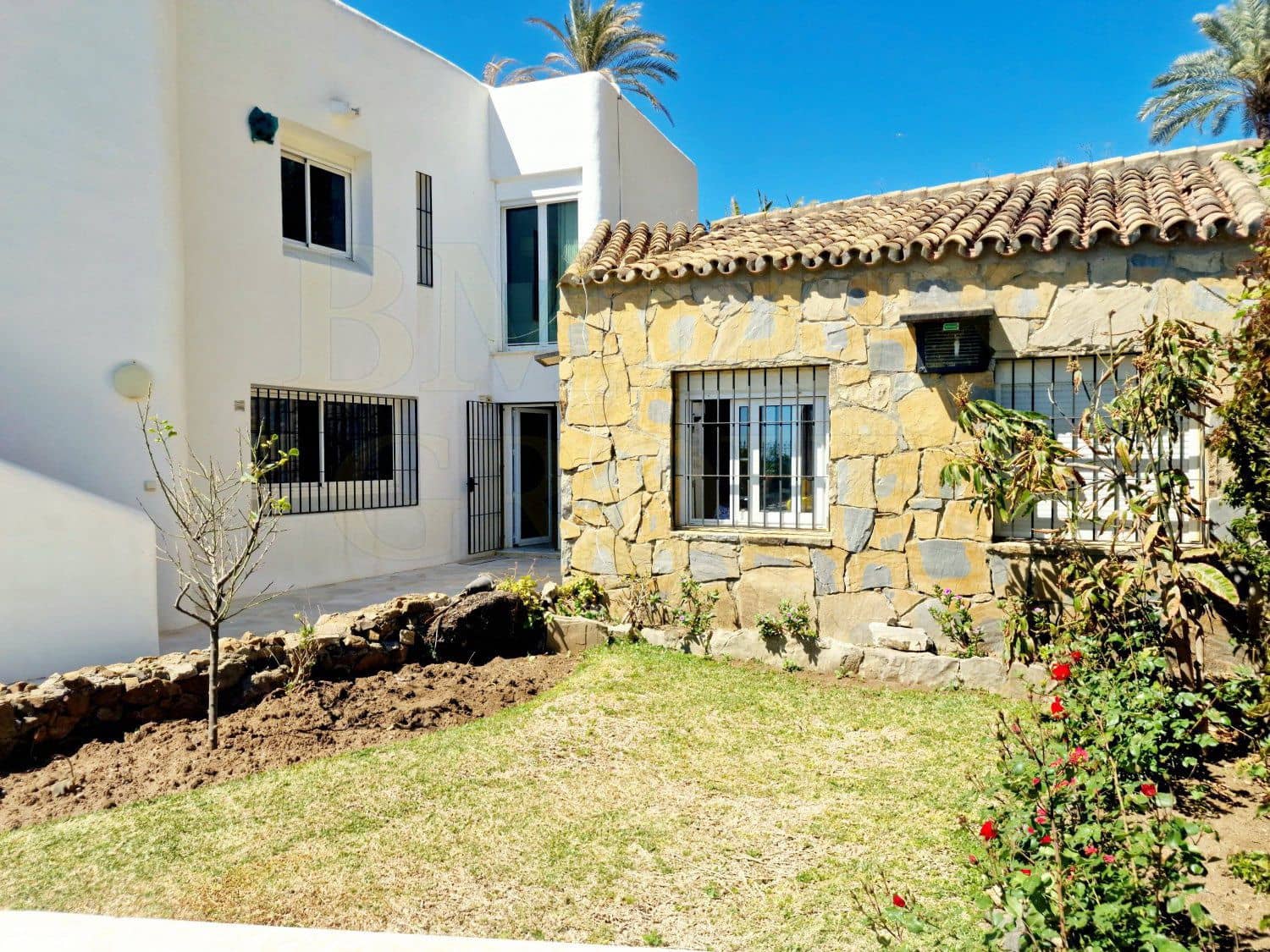 5 Zimmer Villa zu vermieten in Golden Mile mit Pool Garage - 12.500 € (Ref: 9804155)