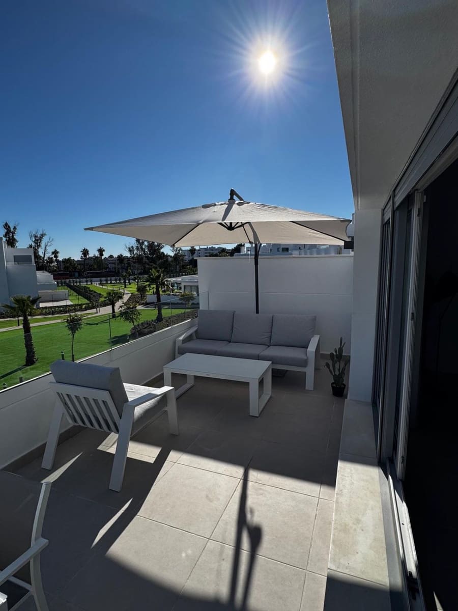 3 sypialnia Apartament do wynajęcia w Cancelada z basenem garażem - 3 500 € (Ref: 9807875)