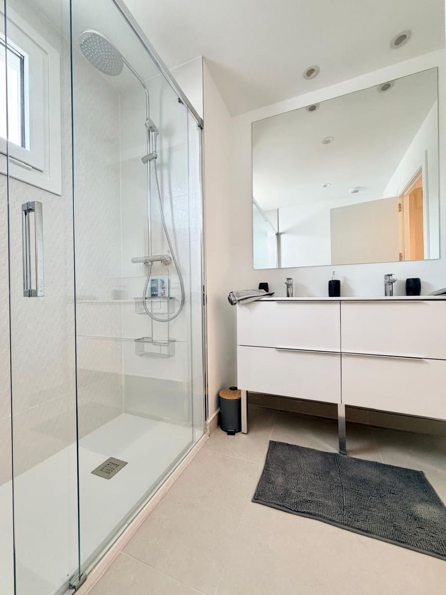 3 sypialnia Apartament do wynajęcia w Cancelada z basenem garażem - 3 500 € (Ref: 9807875)