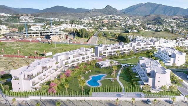 3 sypialnia Apartament do wynajęcia w Cancelada, Estepona z basenem garażem - 3 500 € (Ref: 9807875)