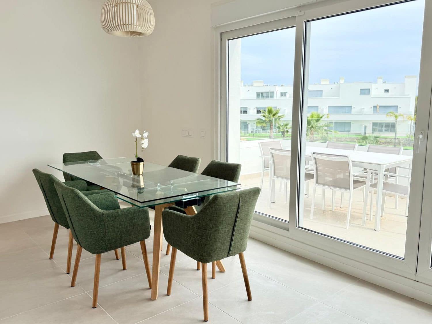 3 sypialnia Apartament do wynajęcia w Cancelada z basenem garażem - 3 500 € (Ref: 9807875)